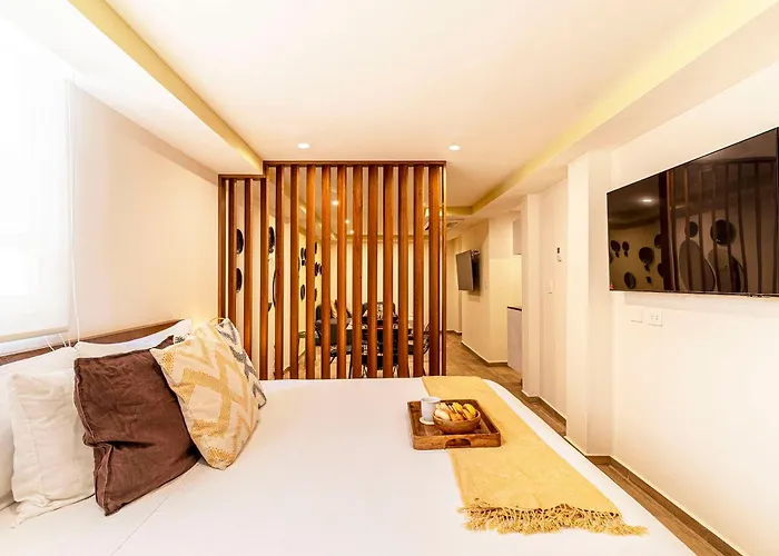 Kukun Grand Chapultepec Apartahotel 4*
