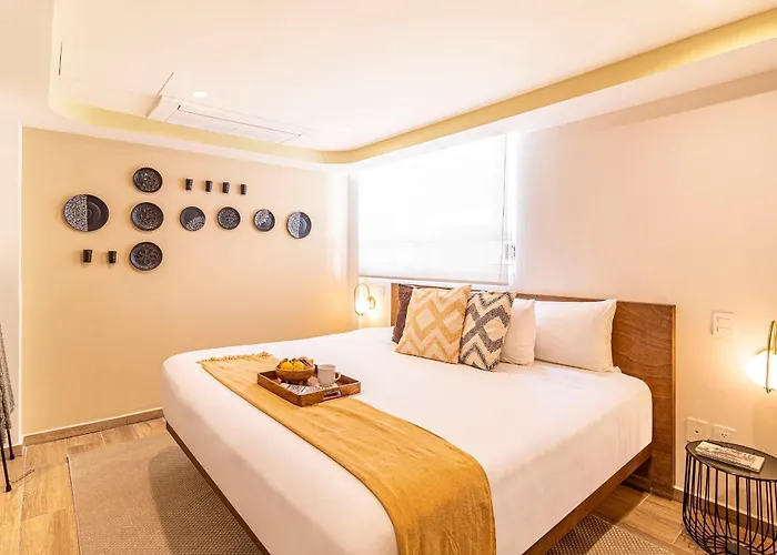 Apartahotel Kukun Grand Chapultepec 4*