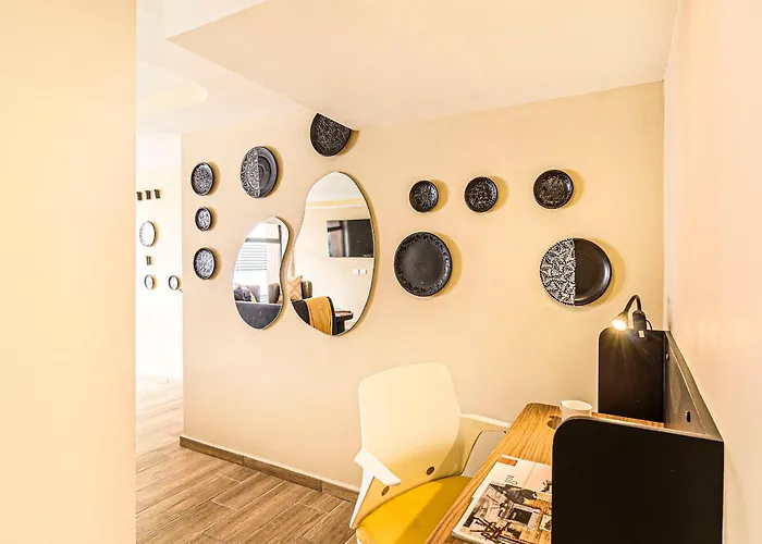 Kukun Grand Chapultepec Aparthotel 4*